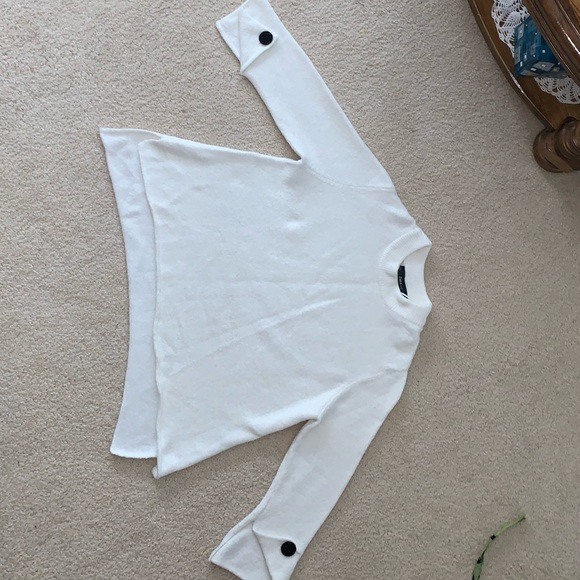 Zara Knit Thick White high neck sweater with velvet button arm detail - Picture 1 of 8